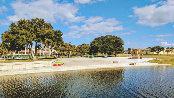 Webber International University